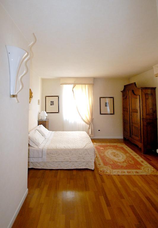 Villa Altar Bolano Cameră foto